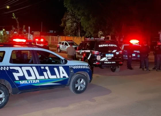 Polícia Militar e Civil atendem a ocorrência. (Foto: José Aparecido)