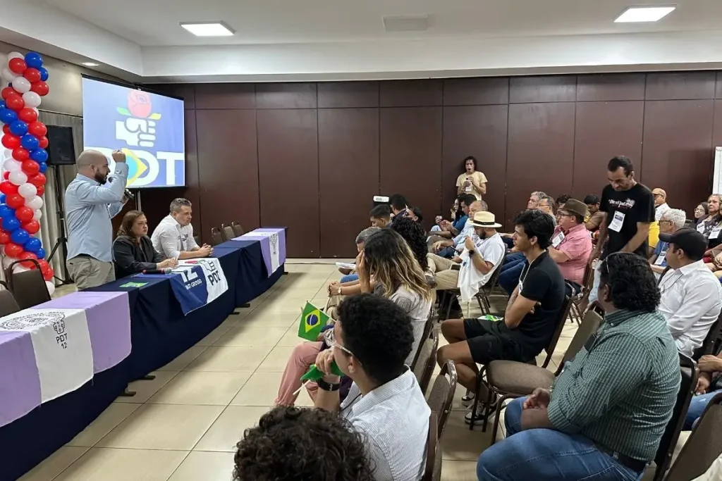 politica de primeira