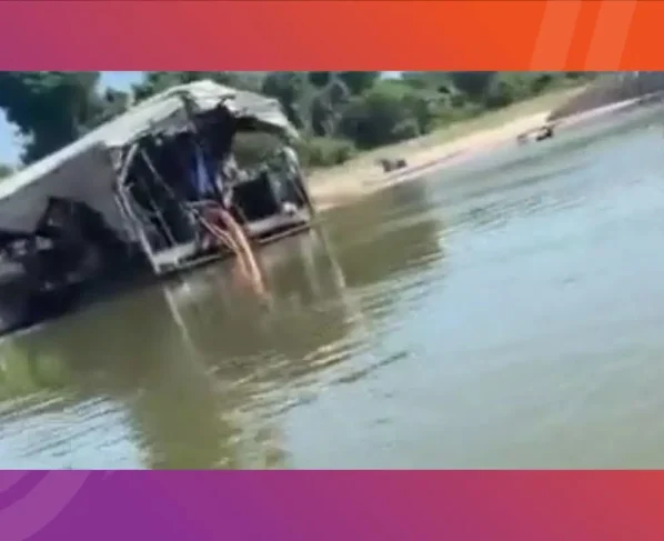 Balsas usadas em garimpo foram denunciadas nos rios Peixoto e Braço Norte, em MT. – Foto: Reprodução