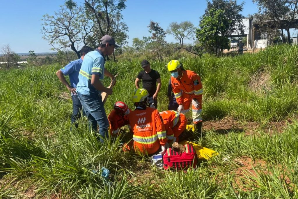 socorro acidente BR 163