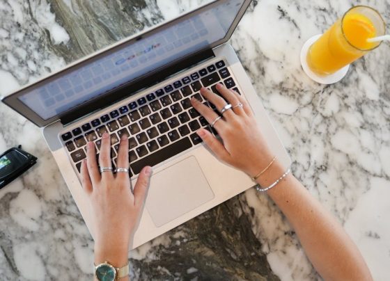 SEO Básico vs. Avançado: Qual a Diferença e Quando Investir?