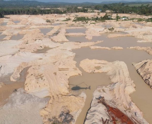 garimpo ilegal na Terra Indígena Sararé, em Mato Grosso.